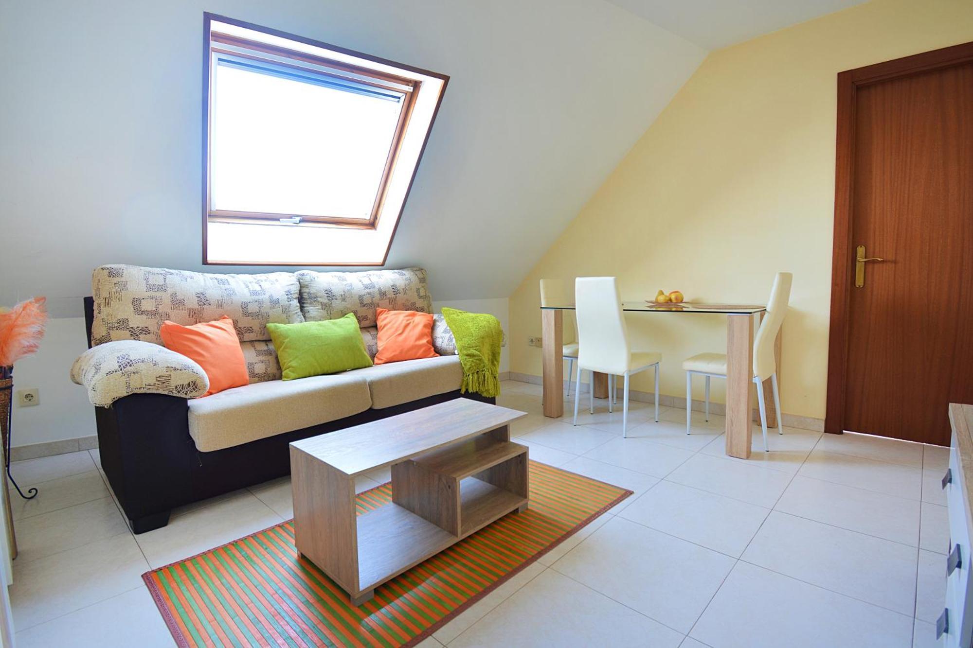 Apartamento Con Terraza Frente Al Mar En 格罗韦 外观 照片