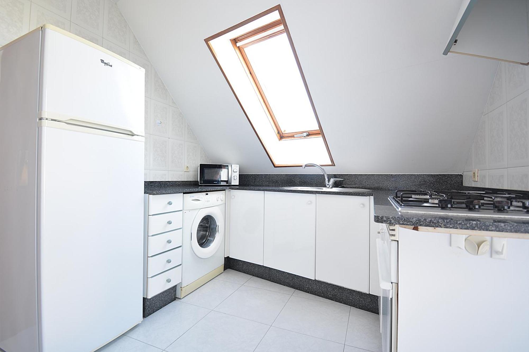 Apartamento Con Terraza Frente Al Mar En 格罗韦 外观 照片
